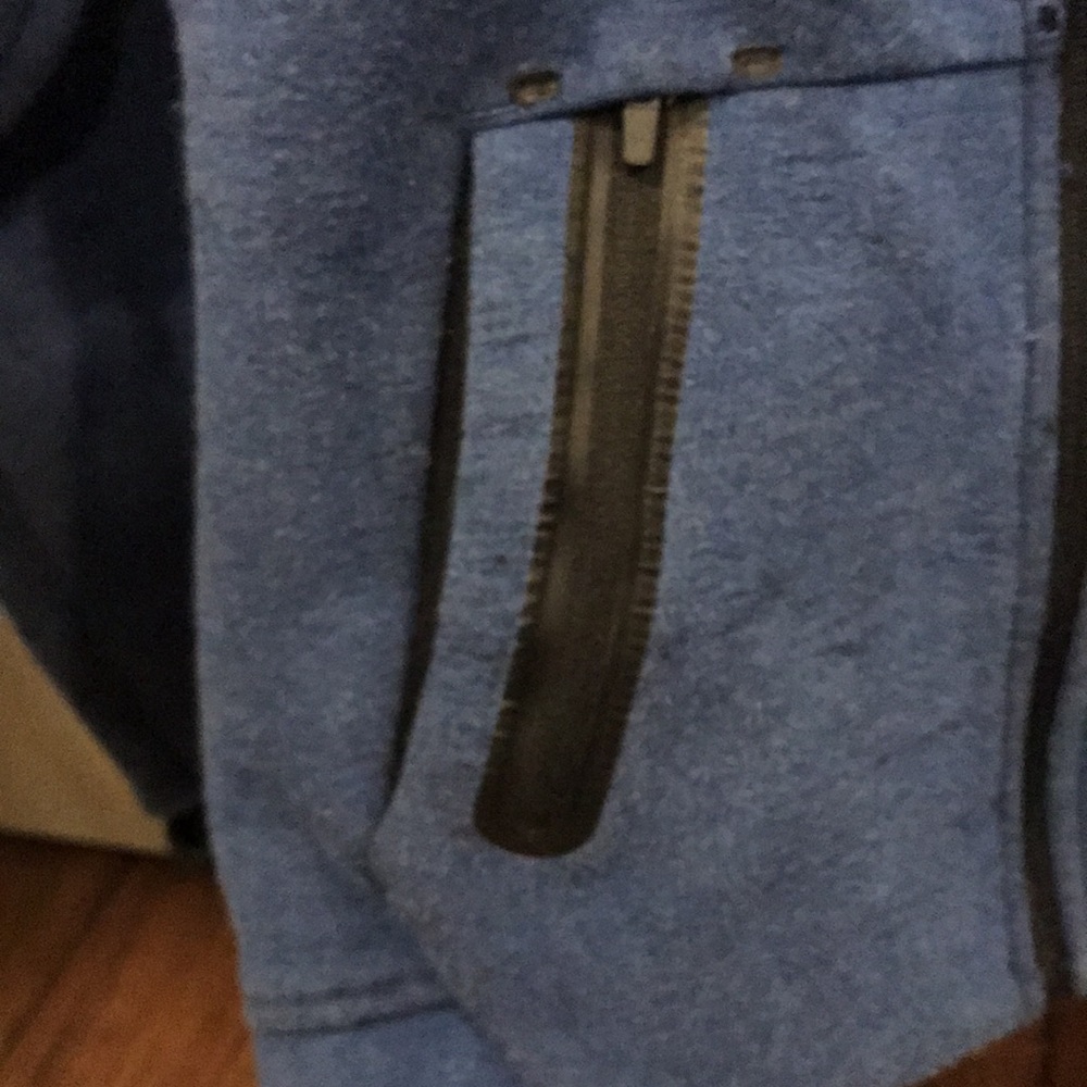 Womens blue elevate sweater - Picture 2 of 6